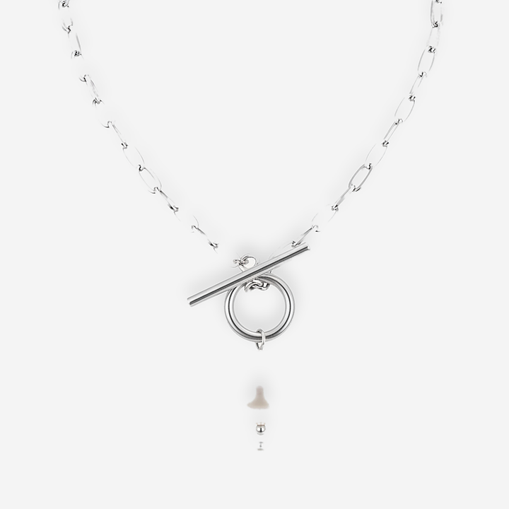 Eva Pearl Necklace