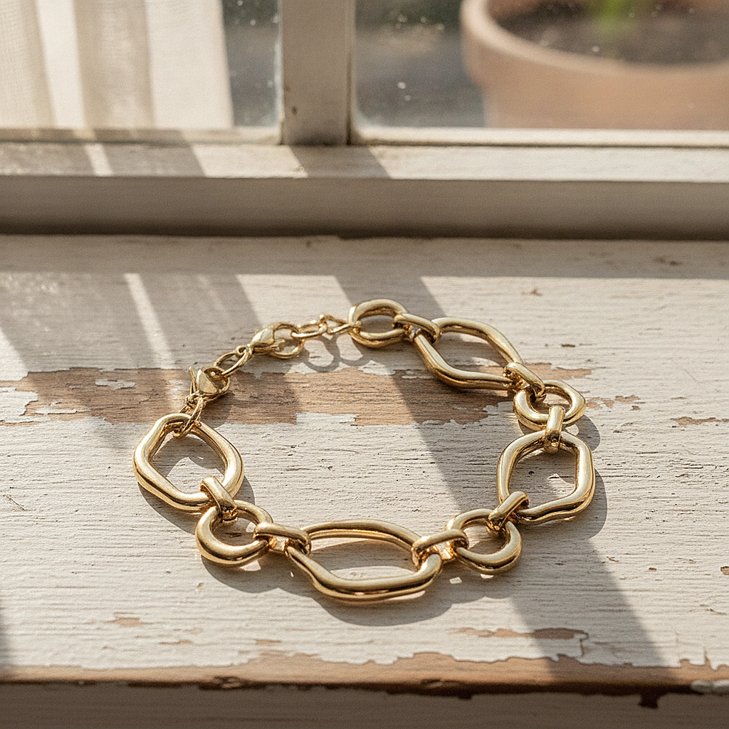 Aurelie Gold Bracelet