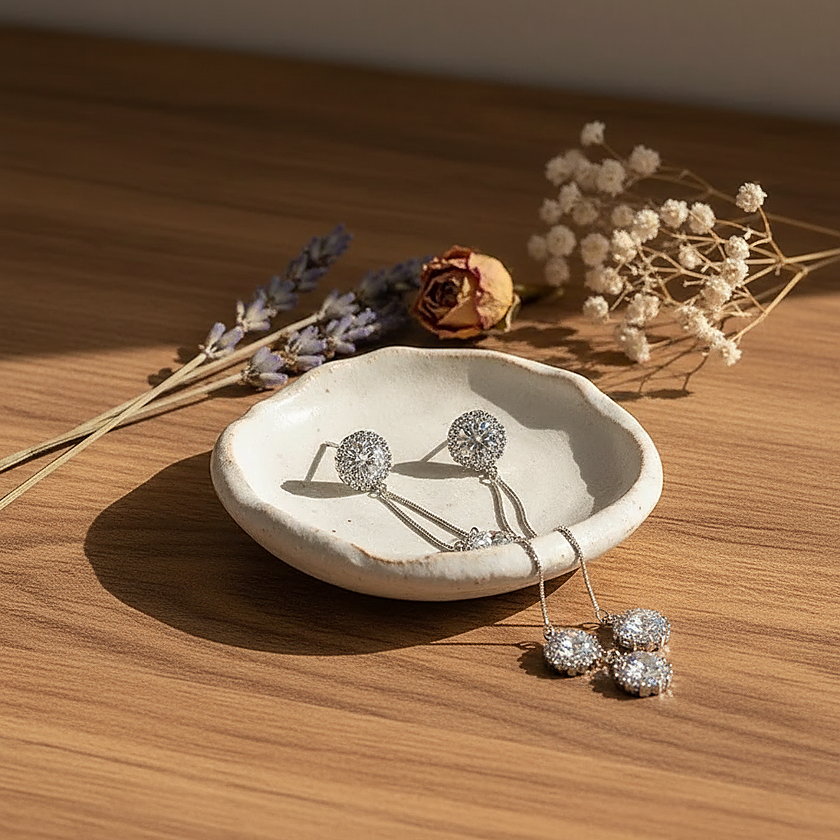 Lucine Zirconia Earrings