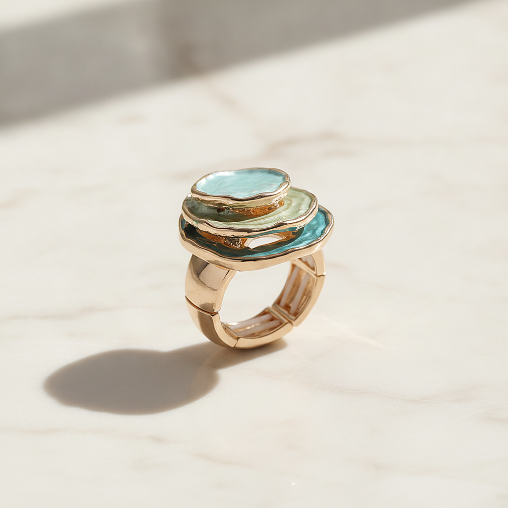 Juniper ring styled