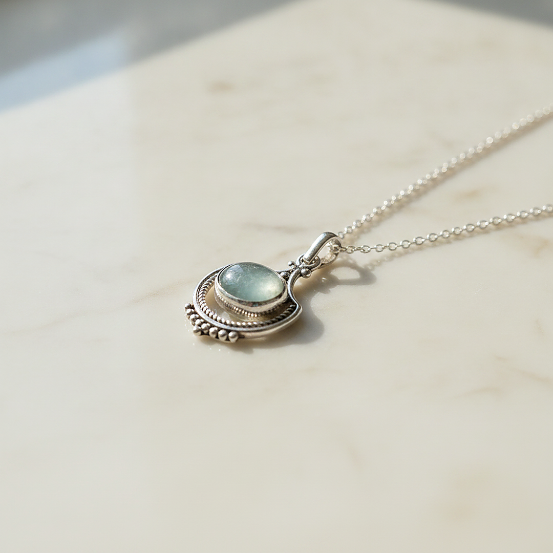 Rosalie-Opal-Halskette