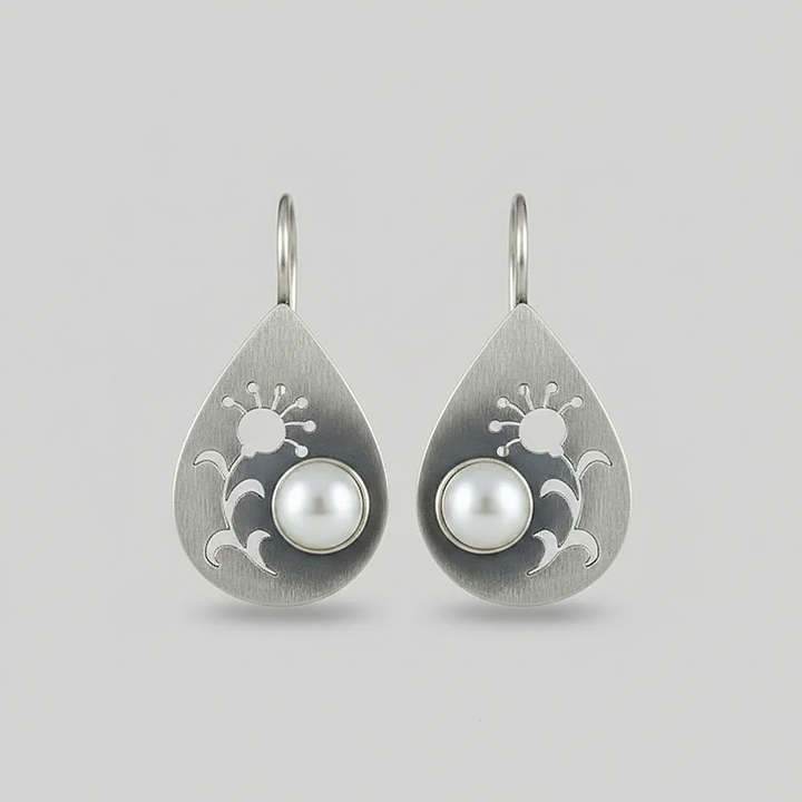 Giada Pearl Earrings