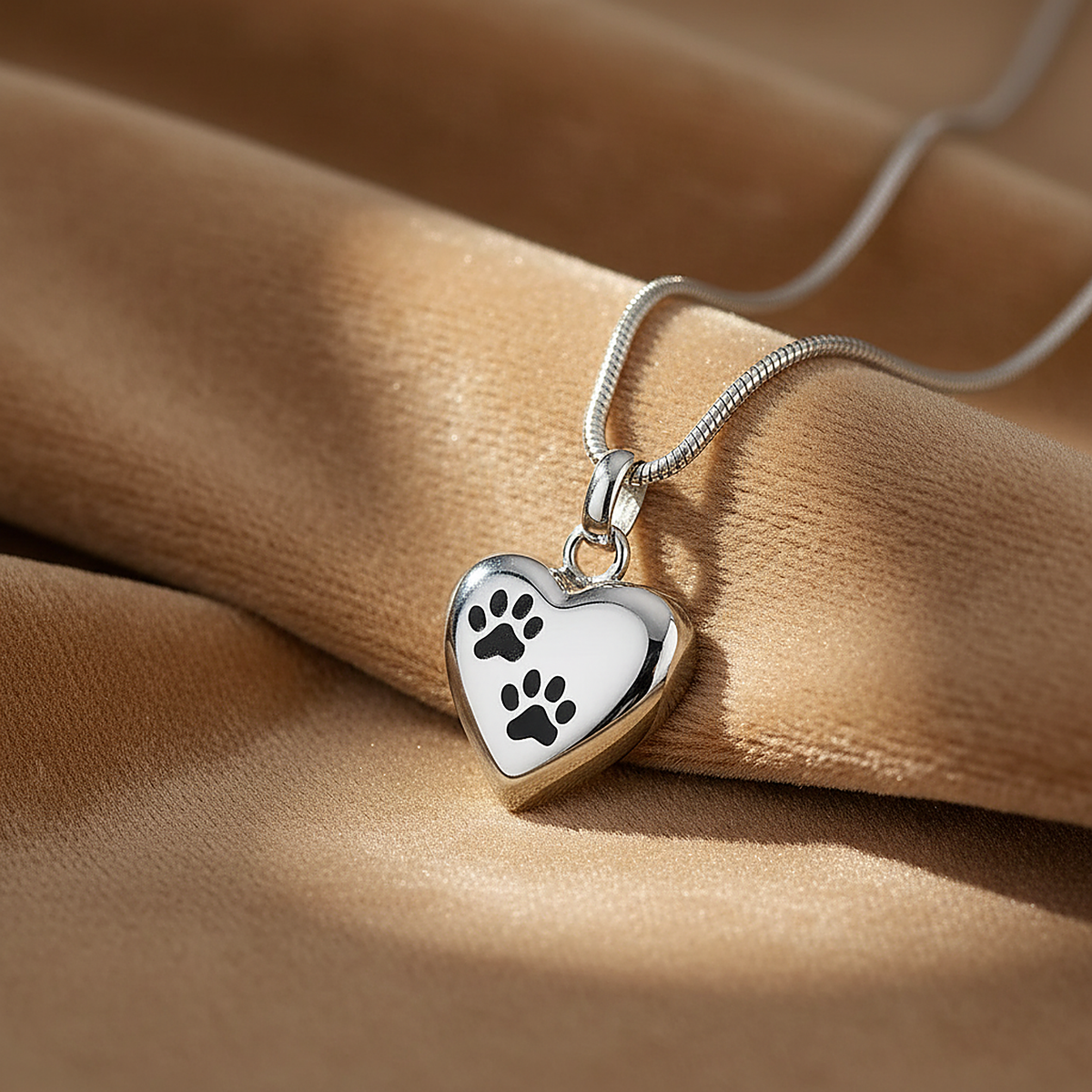 Bela Necklace