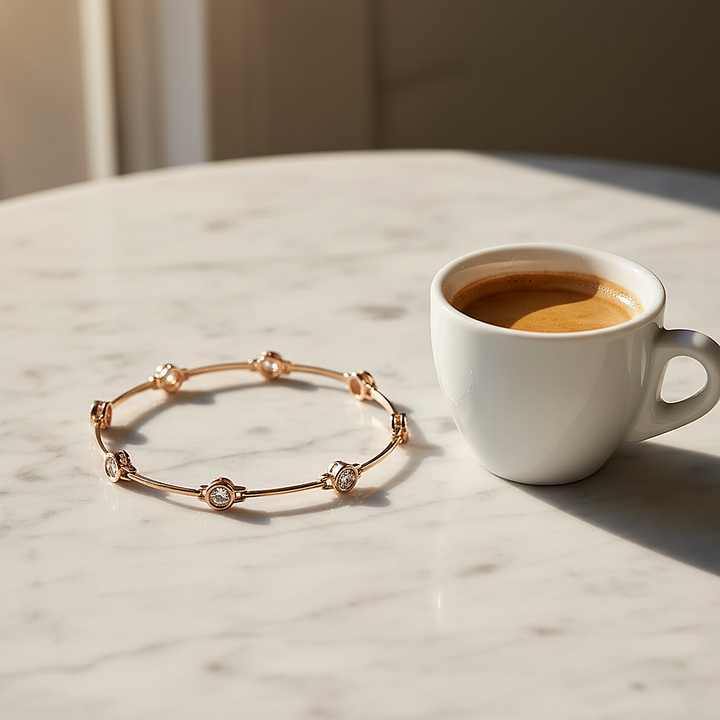 Une Gold Bracelet