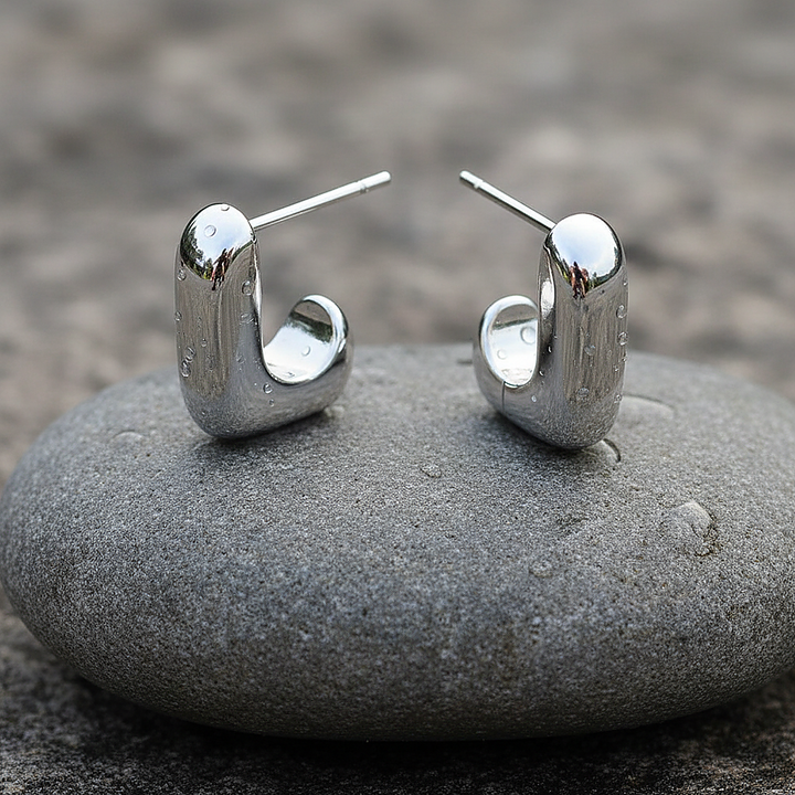 Vera Gold Earrings