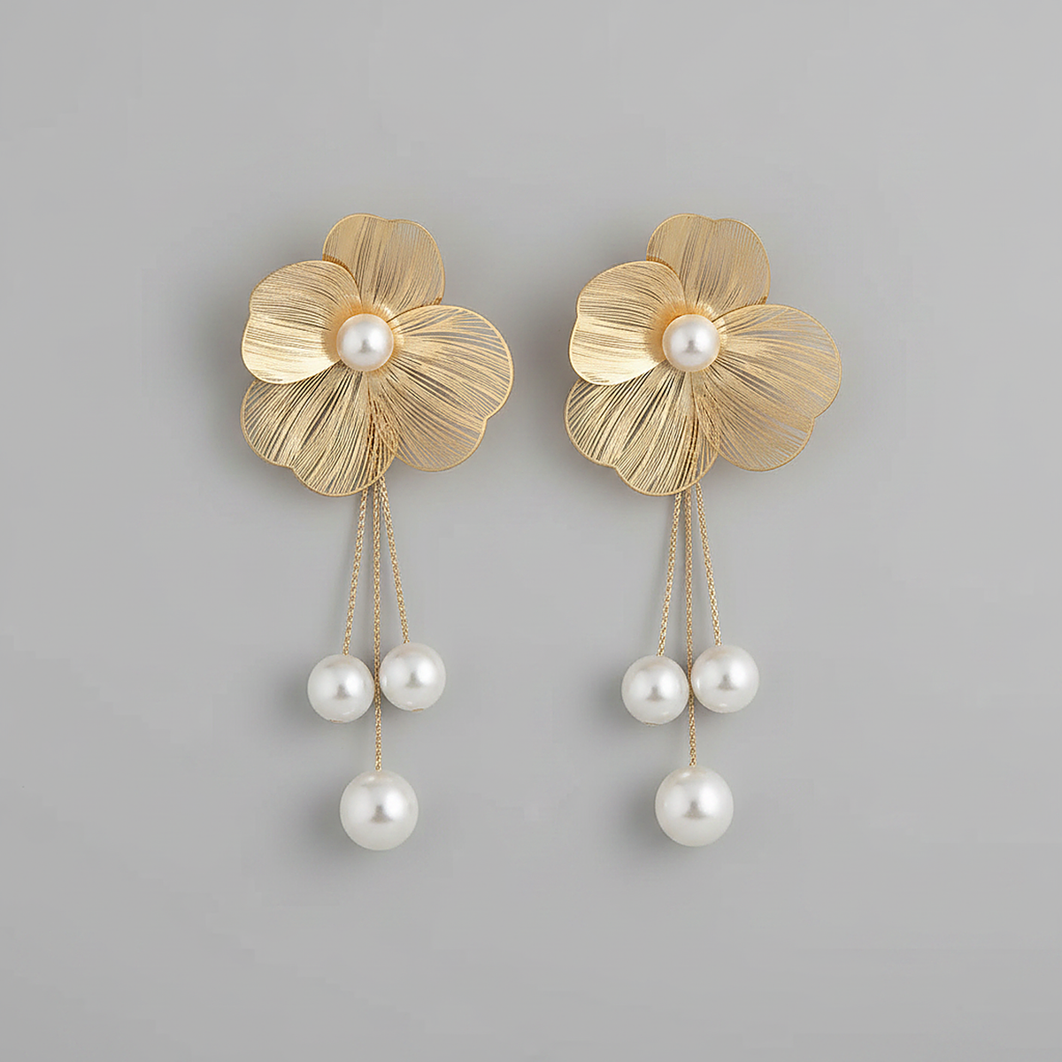 デルフィーヌ パールピアス