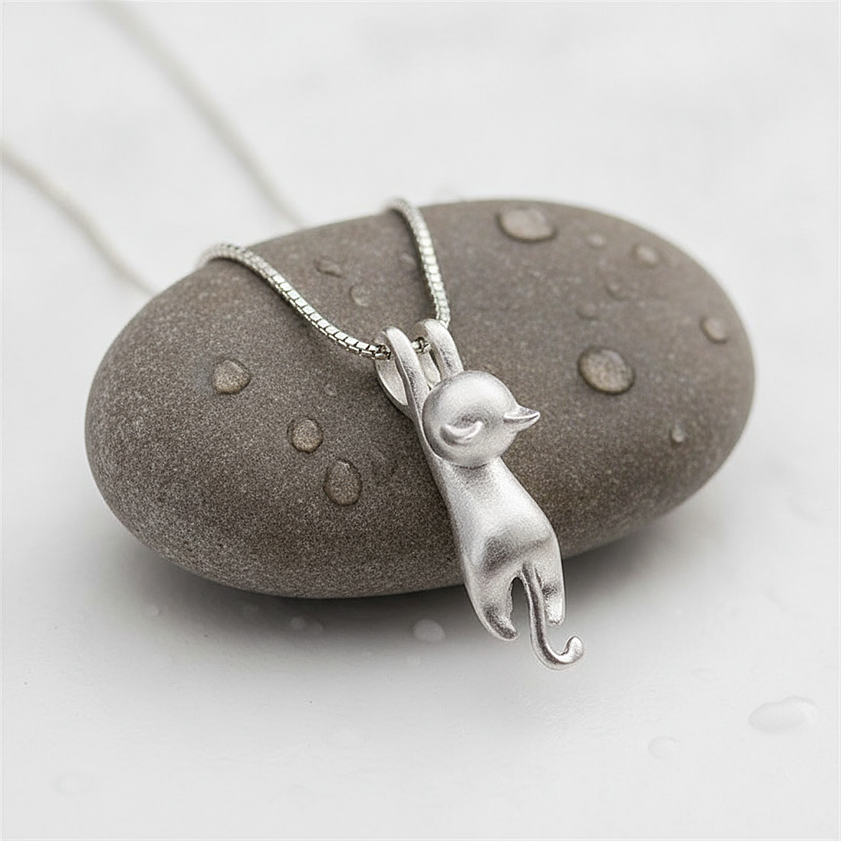 Esme Necklace