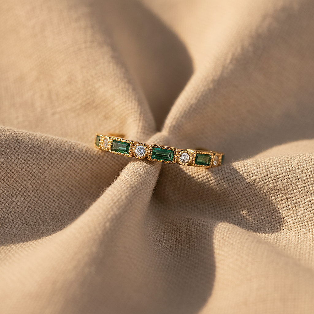 Anillo dorado Lucine