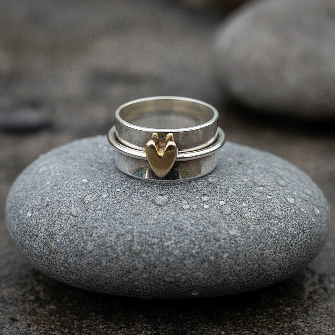 Mila ring styled
