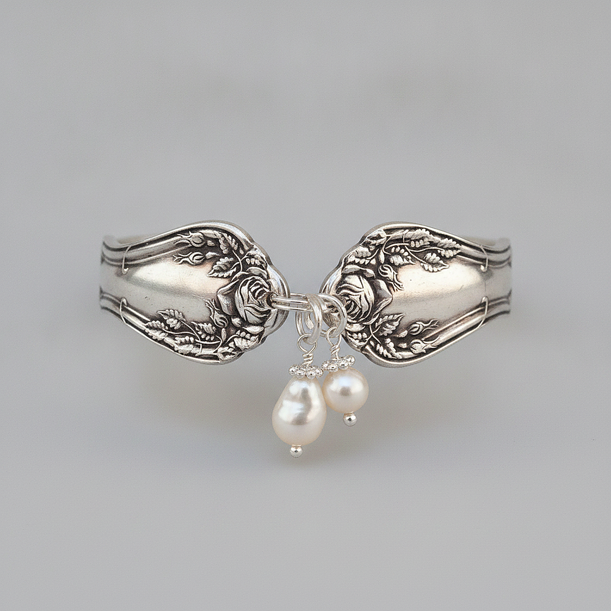 Elodie Pearl Bracelet