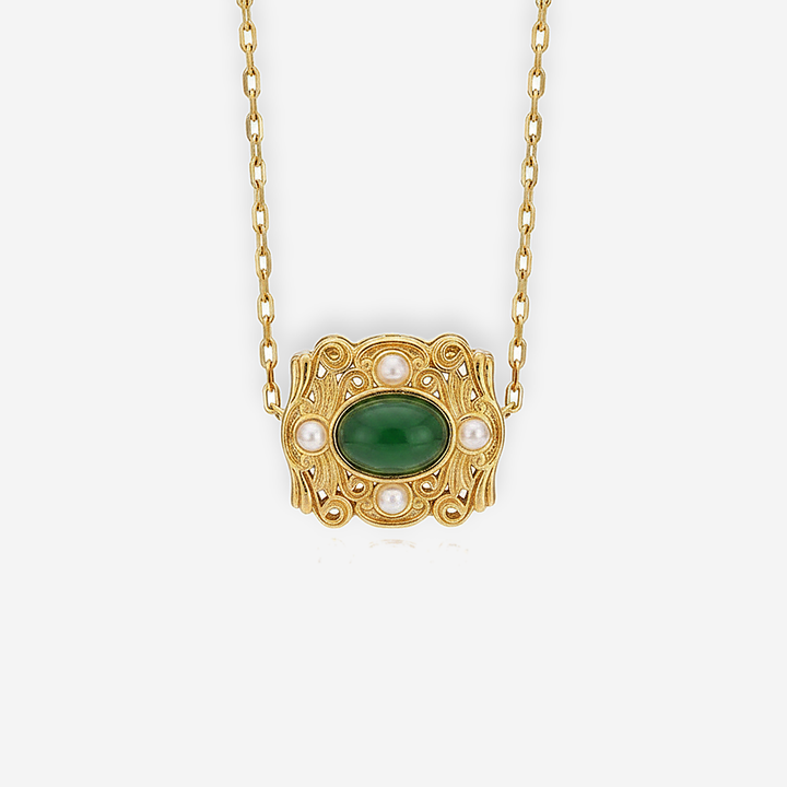 Lune Pearl Necklace
