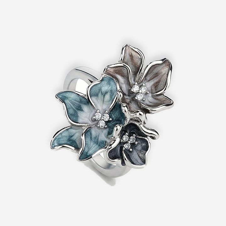 Lioria Silver Ring