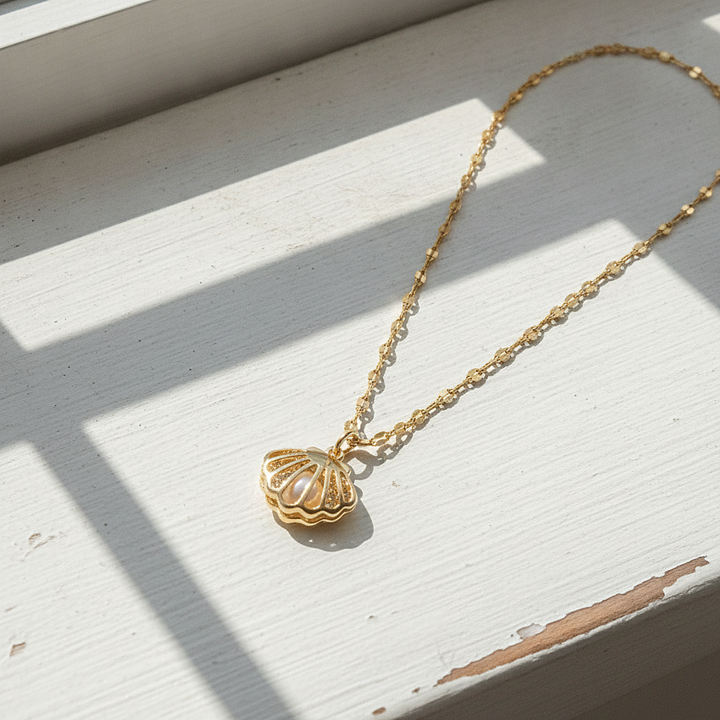 Tindra Pearl Necklace