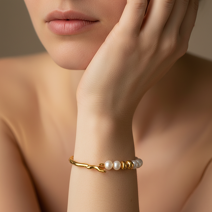 Colette Pearl Bracelet