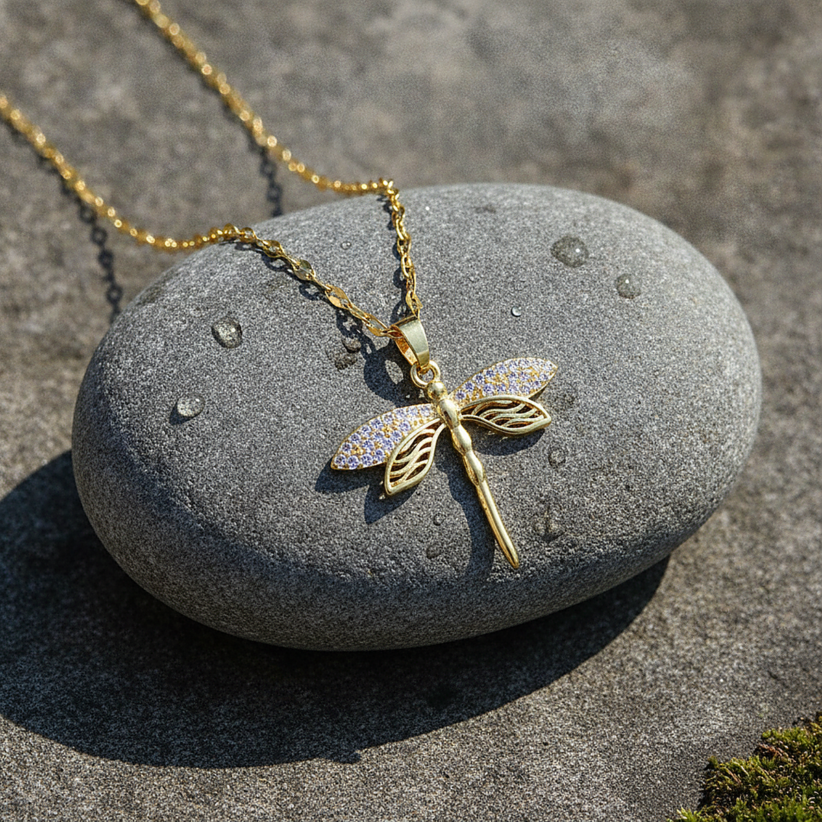 Ines Crystal Necklace