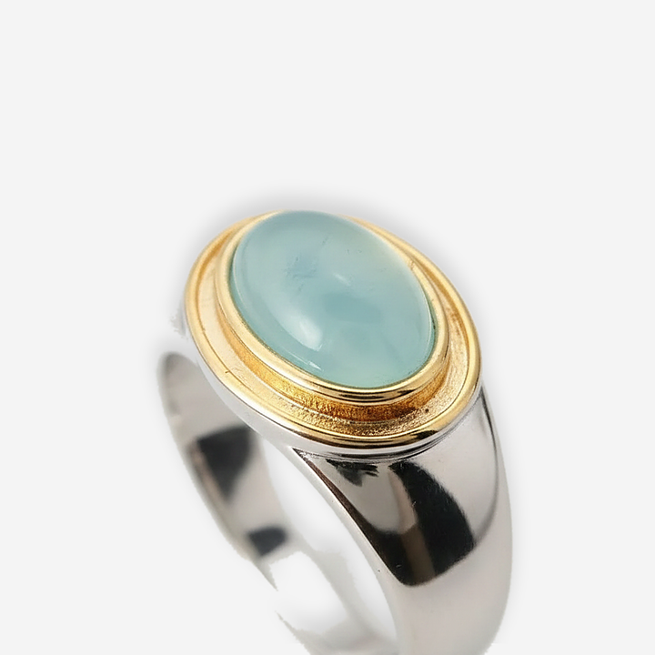 Gabi Green Moonstone Ring detail