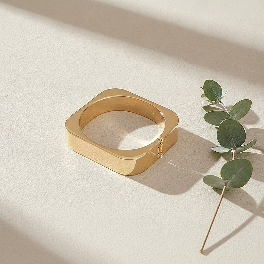 Fleur Gold Bracelet