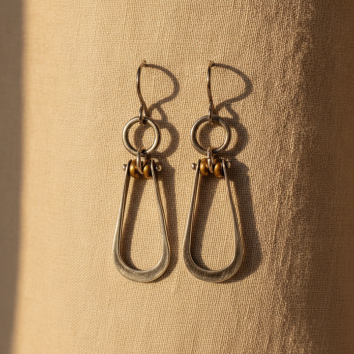 Kaia Pearl Earrings