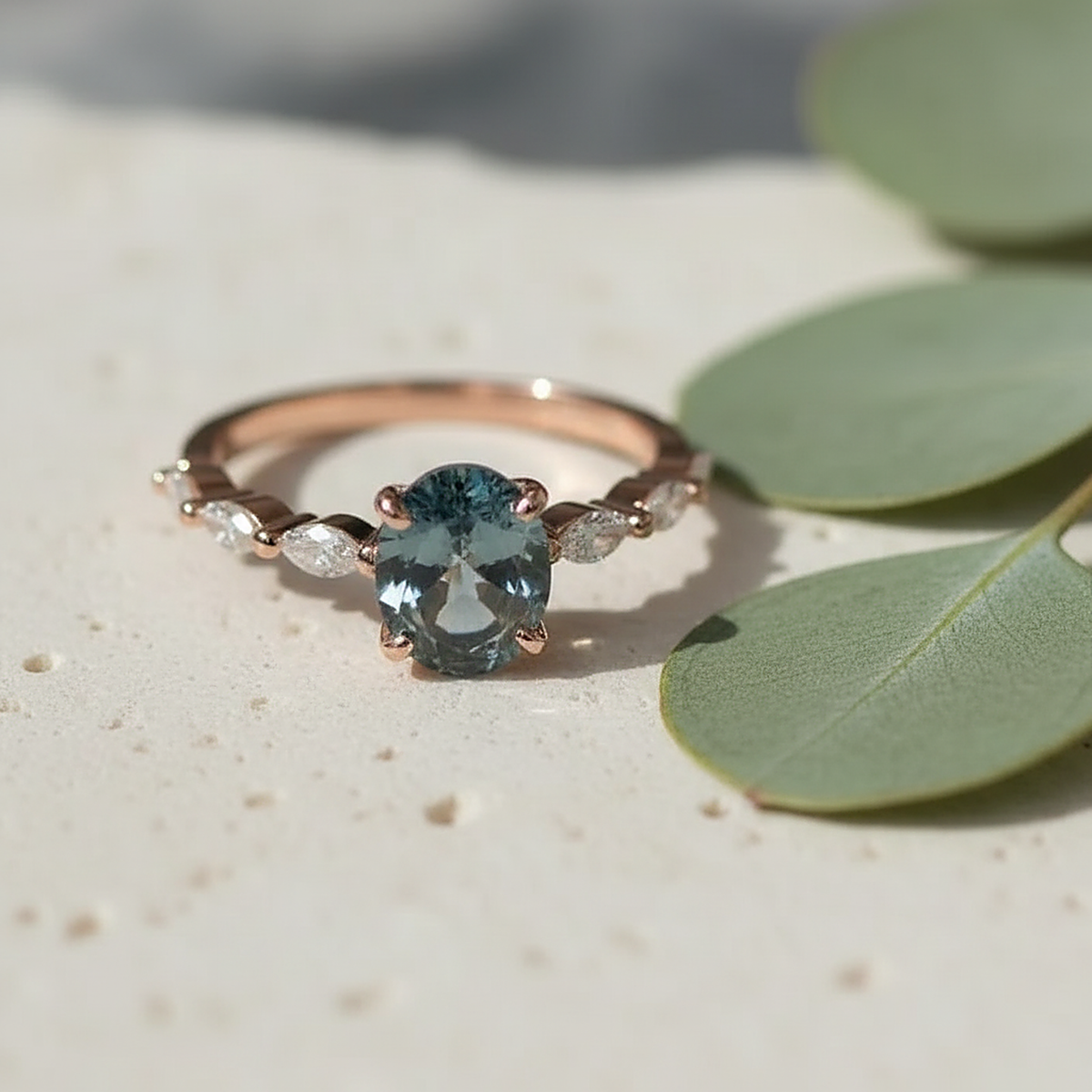Anello Fleur con zaffiro