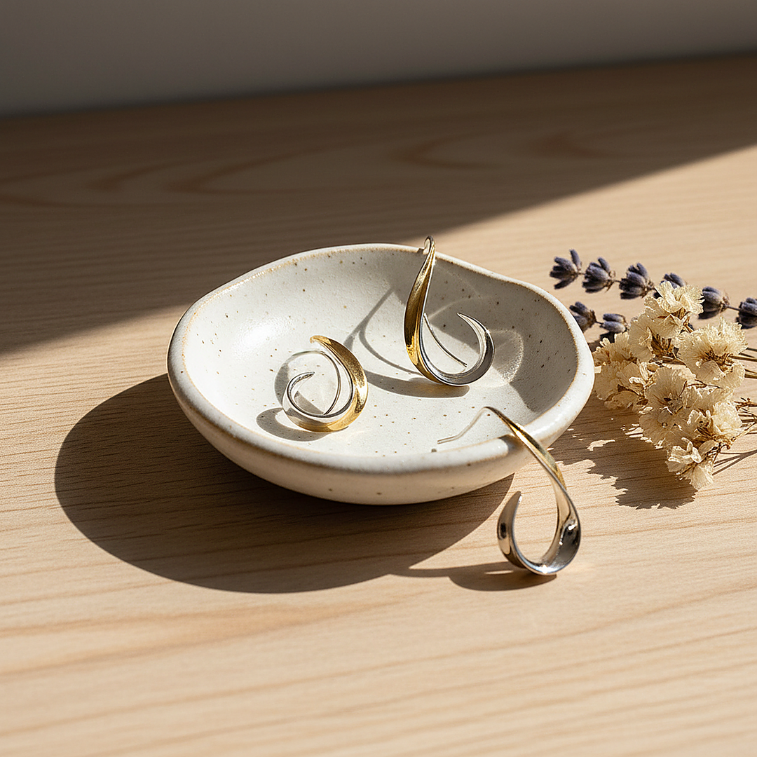 Elise Gold Earrings