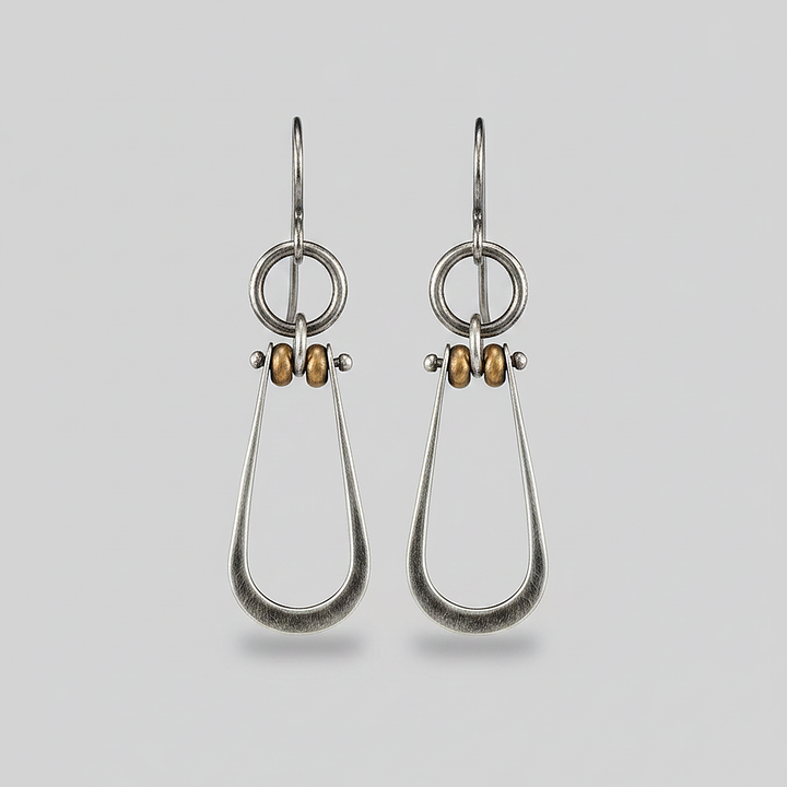 Kaia Pearl Earrings