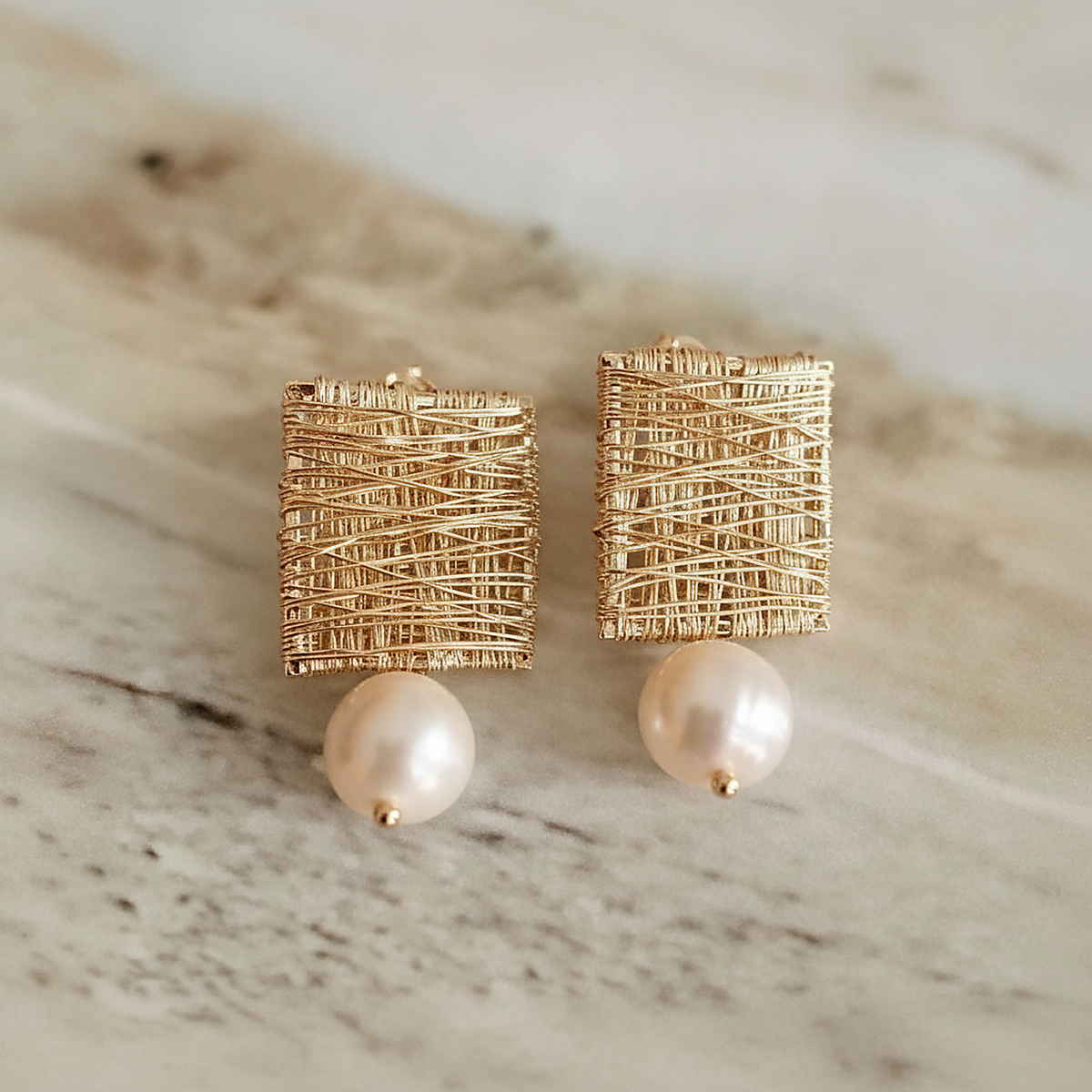 Xanthe Pearl Earrings
