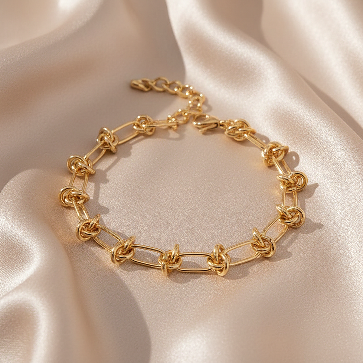 Doria Gold Bracelet