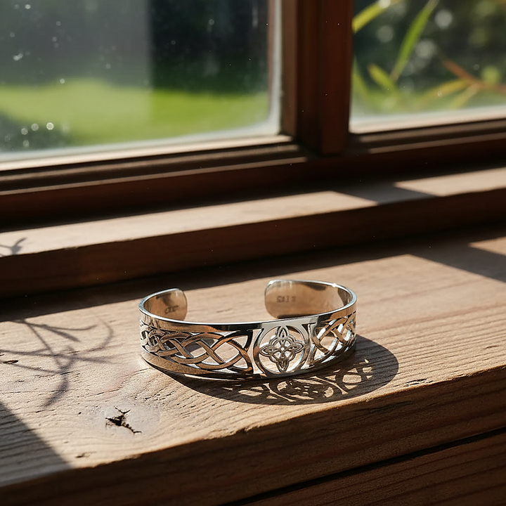 Vesper Gold Bracelet