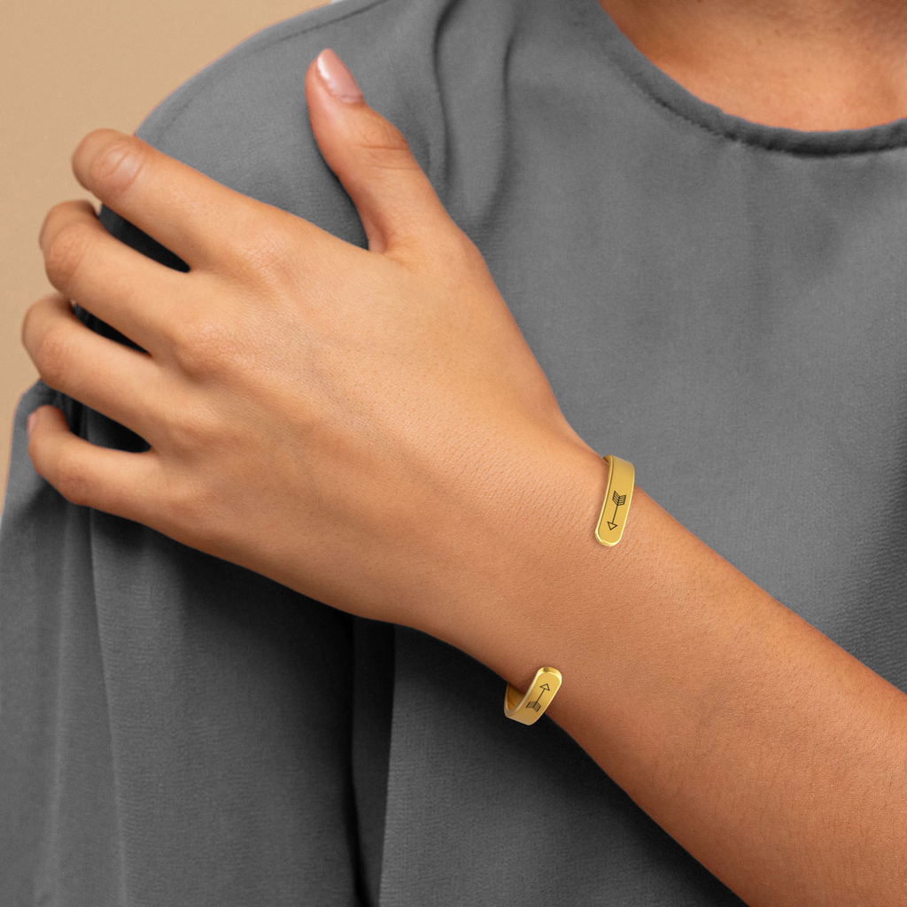 Mama Bear & Her Baby Bears Engraved Cuff Bracelet