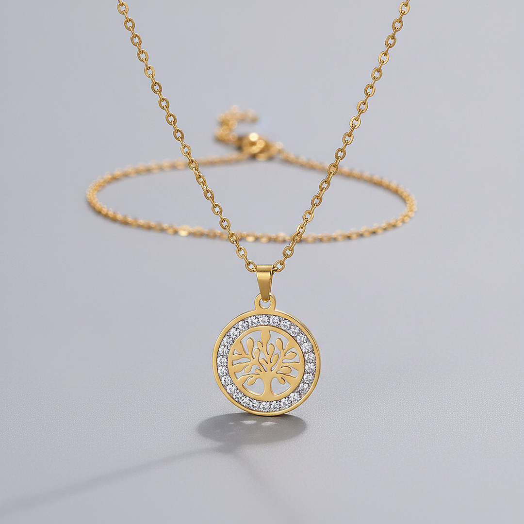 Une Gold Necklace