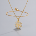 Une Gold Necklace