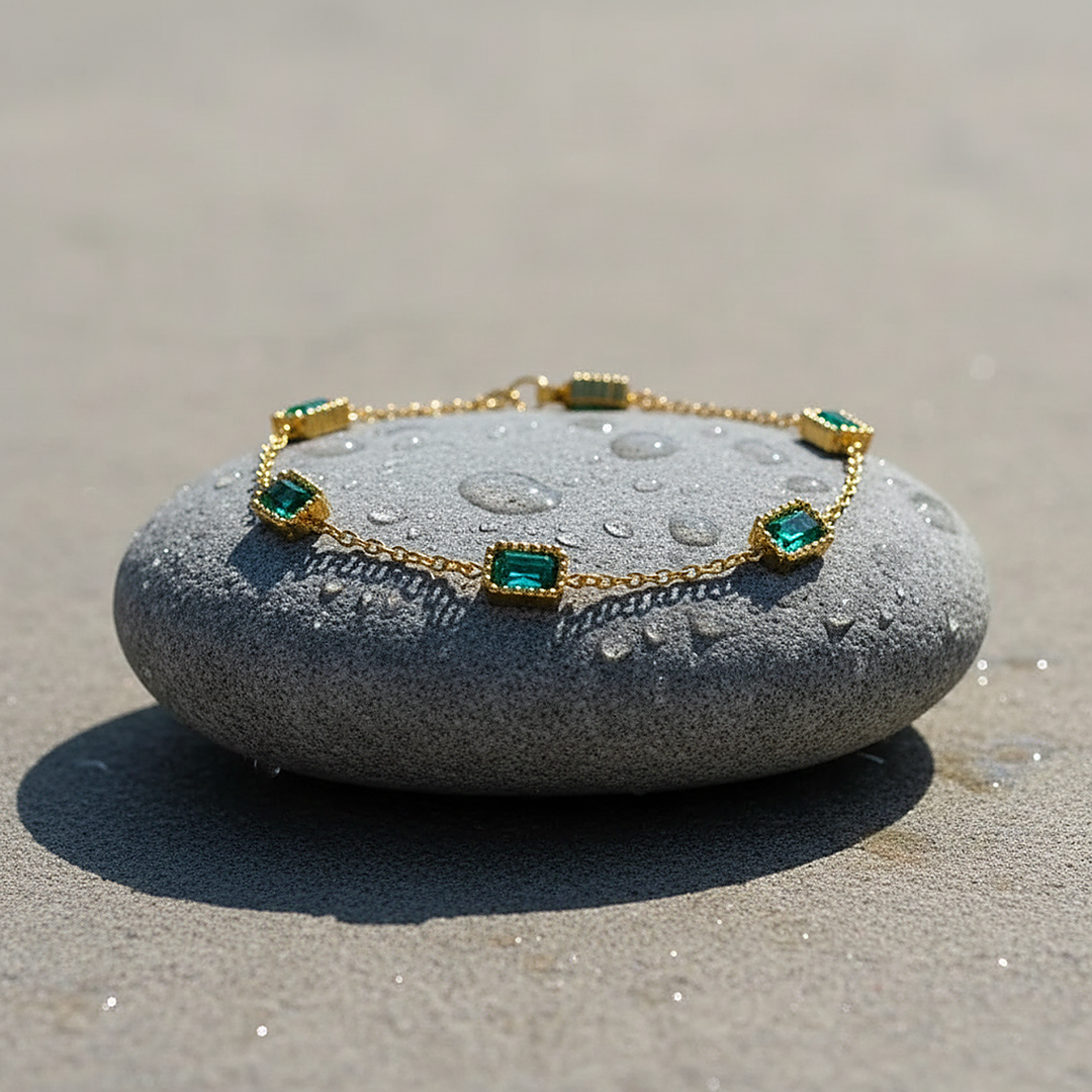Náramek Emerald Trinity