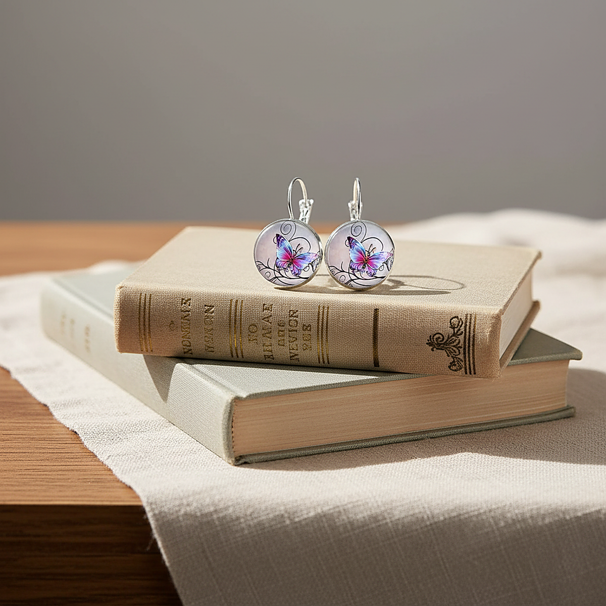 Suri Crystal Earrings