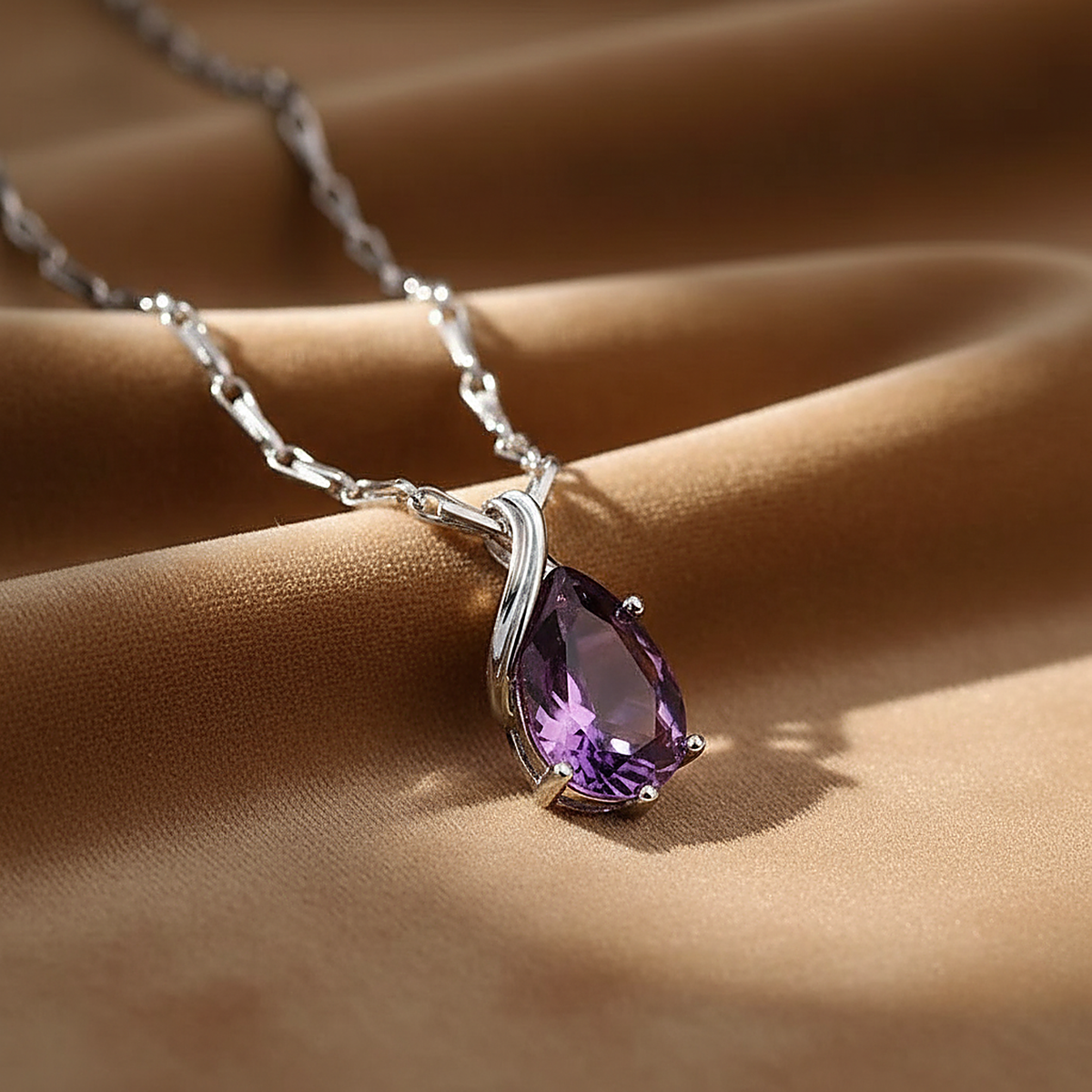 Thea Amethyst Necklace