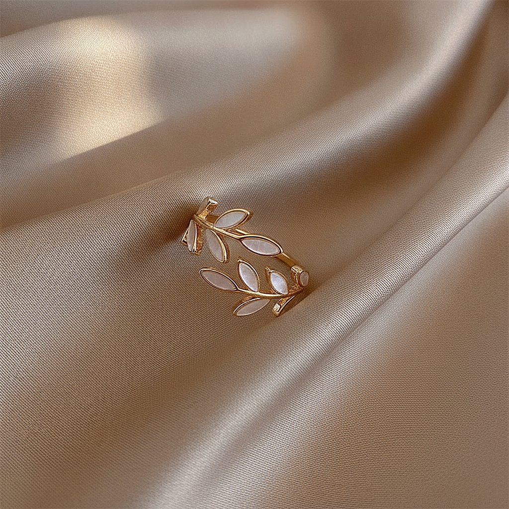 Fleur Opal Ring