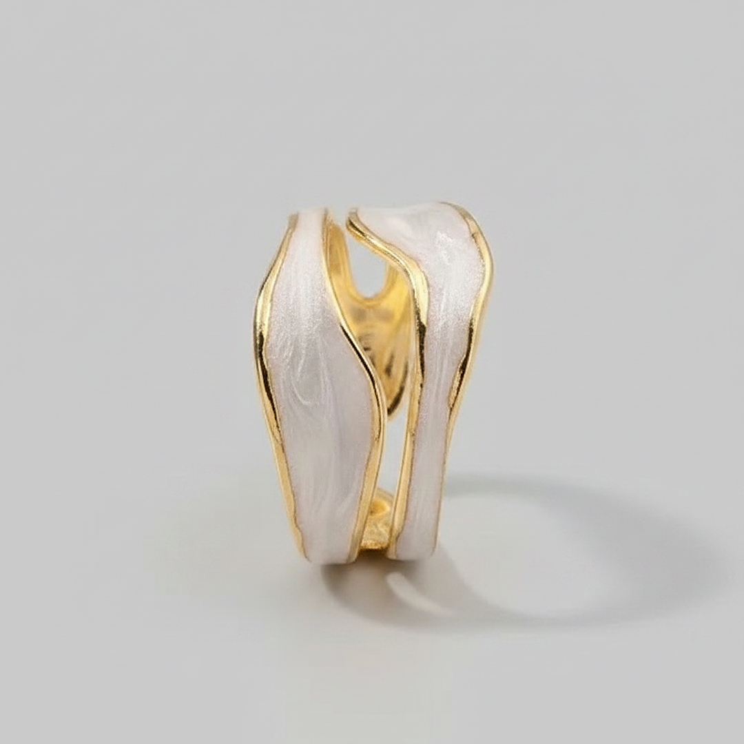 Elise Gold Ring