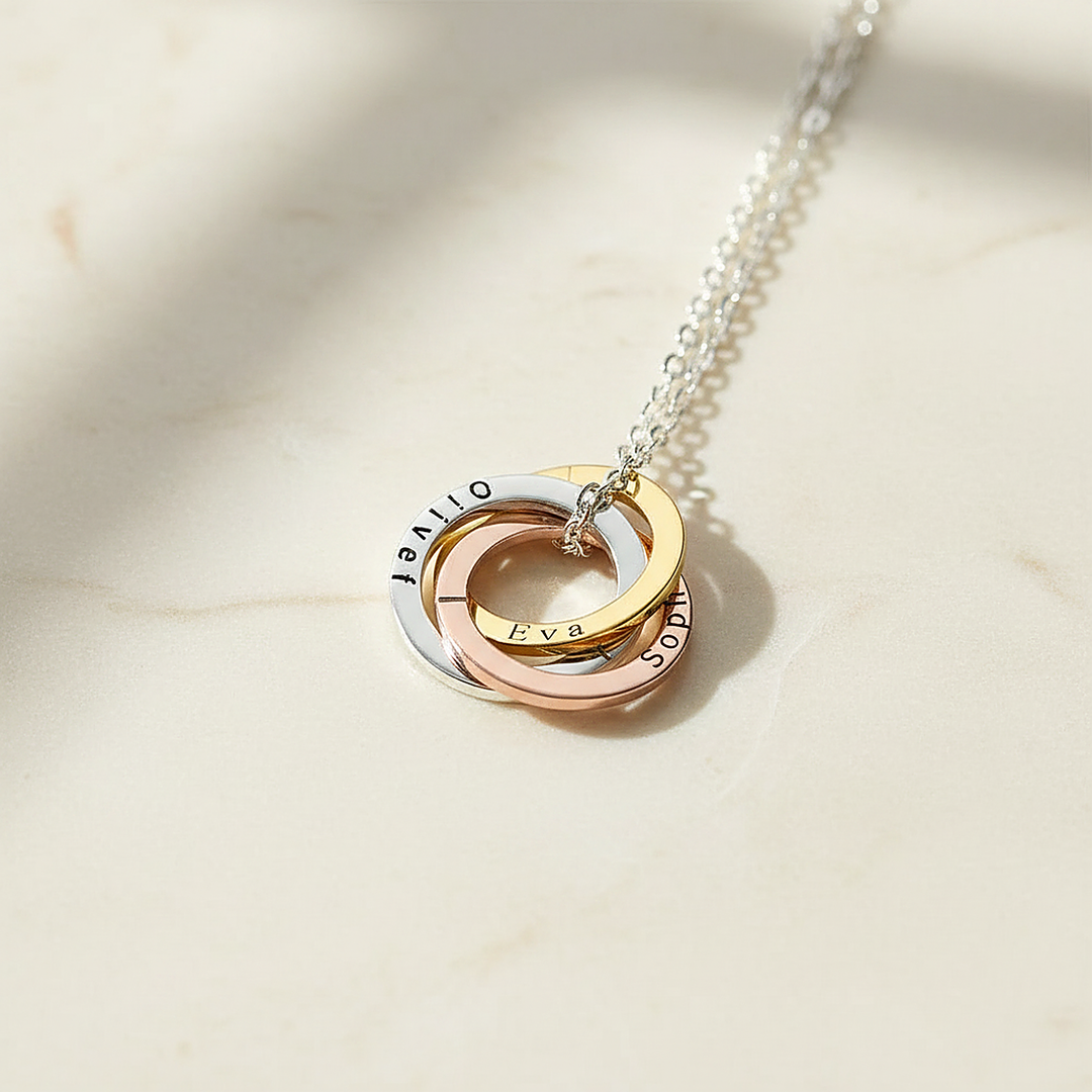 Kira Classic Necklace